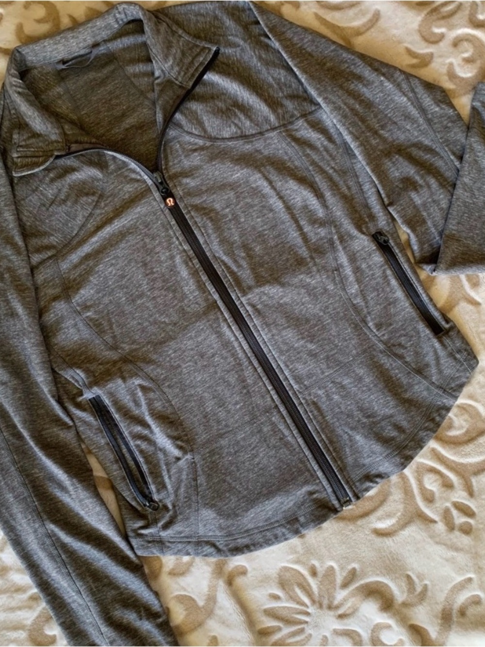 lululemon athletica Heathered Gray Full-Zip Jacket